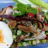 🍛อิ่มอร่อย ซอย 8🍛