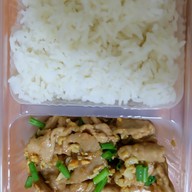 เมนูของร้าน ครัวมิสเตอร์พูกัน -