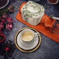 โรงคั่วกาแฟยายเพ็ญ มะลิวัลย์
