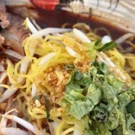 ครัวเจ้ไก่ อร่อยชัวร์ ตรงข้าม เงินติดล้อ ก่อนถึงตลาดเสริมสุข  ปักป้ายชุมชนรักบางบ่อ