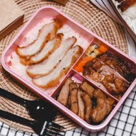 เมนูของร้าน ข้าวหมูทอด Eatzypig สาขา รามอินทรา กม.14