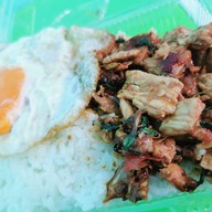 กาแฟสด-ชานมไข่มุก น้ำผลไม้ปั่น สันทราย