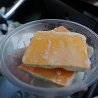 เมนูของร้าน เพลินใจ ไอศครีมไข่แข็ง
