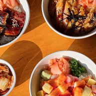 Poji Izakaya x Rooftop