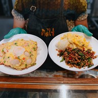 ติดไข่ (ไข่เจียวตามสั่ง)@ไนท์บอคซ์