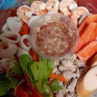 ร้าน ยำแซ่บ 65