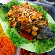 กินอิ่ม ตลาดต้นตาล