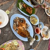 เมนูของร้าน ครัวป้าไหม อ่างศิลา