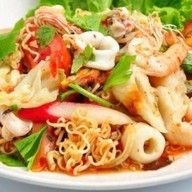 ย่านางแกงเห็ด หมู่บ้านสาธรแกรนด์วิลล์