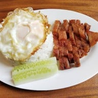 หมูสามตั๋ว