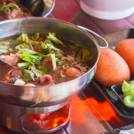 ลี่ ก๋วยเตี๋ยวเนื้อเปื่อย-หมูตุ๋น สาขา ภูเก็ต