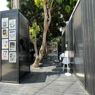 Glass Cafe'