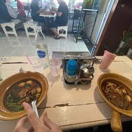 ก๋วยเตี๋ยววัดใหญ่