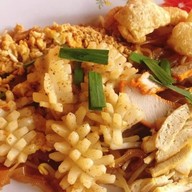 ผัดไทย - หอยทอด หน้าเพชรจริก ( แม่เล็ก เพชรบุรี)