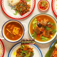 ร้านขนมจีนใต้ขบต้นขาม(Thai and European food) คลองหวะ