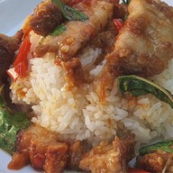 ครัวยายดา กระเพราแซบ