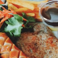 สเต๊กอารมดี ไม่มีสาขา