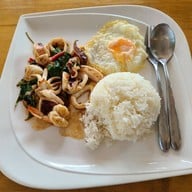 เหลาเฮียบุ้น -