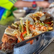 เมนูของร้าน แม่ไฝปลาเผา