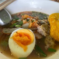 โก๋เบียร์ ข้าว ก๋วยเตี๋ยว