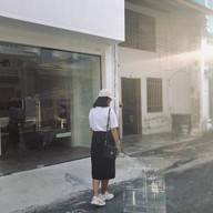 sri the shophouse สี