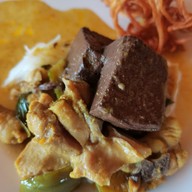 เมนูของร้าน บุพเฟ่ต์ ขนมจีนบ้านเจ็ดยอด