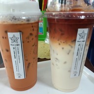 ก๋วยเตี๋ยว คั่วไก่ 1