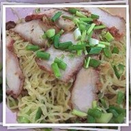 ก๋วยเตี๋ยวต้มยำ-บะหมี่เกี๊ยวหมู