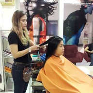 Anyamanee Hair Center