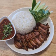 ปลาวาฬข้าวหน้าคอหมูย่าง