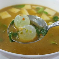 เมนูของร้าน ครัวเจ๊แมว ปากน้ำปราณ