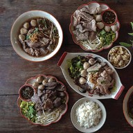 ก๋วยเตี๋ยวเรือ 900 ไร่ 1