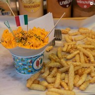 เมนูของร้าน เฟรนฟรายชีส(อารมณ์ดี) ตลาดกำเนิดเพชร