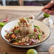 เมนูของร้าน คนละยำ ตำแซ่บ ณ บ้านติดต่อ ต้นตำหรับ