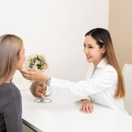 Khongkwan Clinic Emquatier