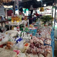 ร้านผักคุณหญิง (ตลาดนัดคลองถมนาหนอง) -