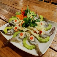 มีตังค์ก๋วยจั๊บไก่ตุ๋น / ข้าวไก่ตุ๋นยาจีน(เจ้าเก่าเจ้าเดิม)