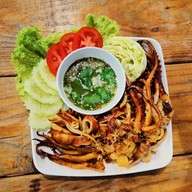 มีตังค์ก๋วยจั๊บไก่ตุ๋น / ข้าวไก่ตุ๋นยาจีน(เจ้าเก่าเจ้าเดิม)