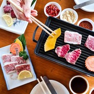 Poji Izakaya x Rooftop