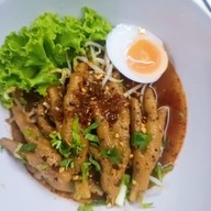 ก๋วยเตี๋ยวเนืัอฮาลาล(เจ้าเก่าแถวแมคโคร)