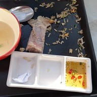 เมนูของร้าน พี่ทอมแซ่บกะเพราพริกแห้งตลาดแตก ตลาดพารวย