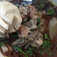 สลัดโรล&กล้วยปิ้ง ไร่ขิง สาขา รพ.เมตตาประชารักษ์ ไร่ขิง