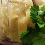 หนึ่งข้าวมันไก่ฮ่องเต้ _