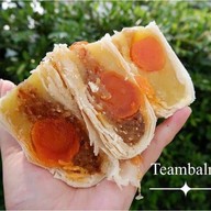 ขนมเปี๊ยะไข่ทะลักอร่อยซอย8 ศูนย์กระจายสินค้ารายใหญ่พระโขนงเอกมัย-ทองหล่อ ขนมเปี๊ยะไข่ทะลักอร่อยซอย8 ศูนย์กระจายสินค้ารายใหญ่พระโขนงเอกมัย-ทองหล่อ