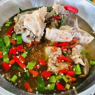 ก๋วยเตี๋ยวเรือรสนิยม ต้นตำรับ หมู่บ้านสายฝน1 อ.เมือง ขอนแก่น