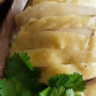 หนึ่งข้าวมันไก่ฮ่องเต้ _