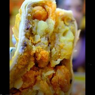 ขนมเปี๊ยะไข่ทะลักอร่อยซอย8 ศูนย์กระจายสินค้ารายใหญ่พระโขนงเอกมัย-ทองหล่อ ขนมเปี๊ยะไข่ทะลักอร่อยซอย8 ศูนย์กระจายสินค้ารายใหญ่พระโขนงเอกมัย-ทองหล่อ