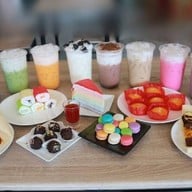 เครปนั่นน๊า ถ.แจ้งสนิท มีที่เดียวเท่านั้น