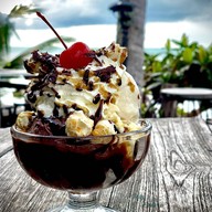 4 Monkeys Coffee • Bar