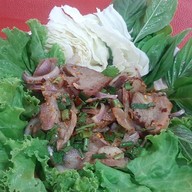 ชิมเพลินต้มเลือดหมู